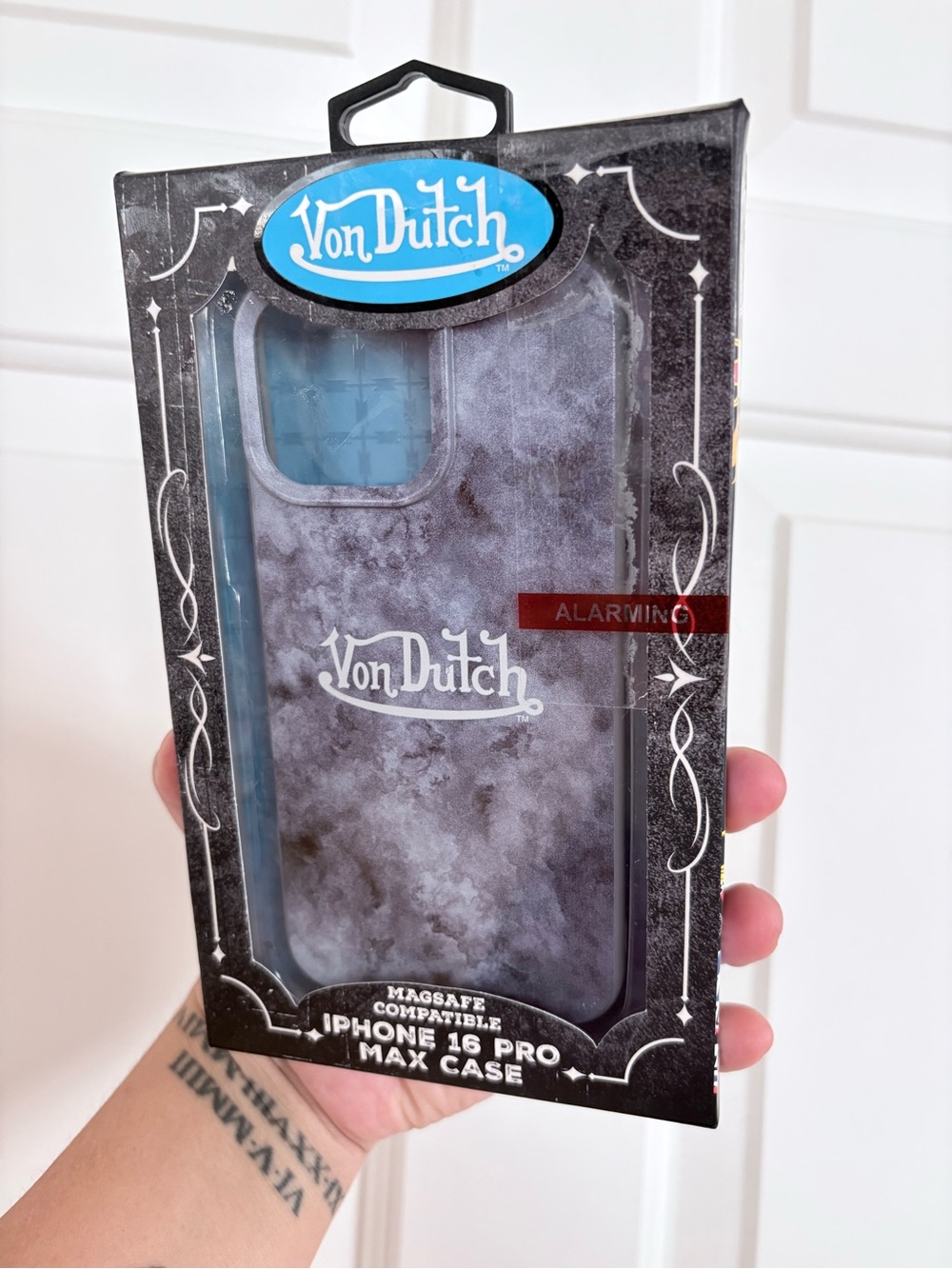 Von Dutch Marble Gray iPhone 16 Pro Max Case - MagSafe